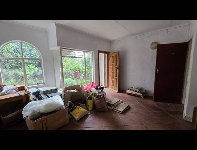 4 BEDROOM FREEHOLD FOR SALE IN GLENVISTA